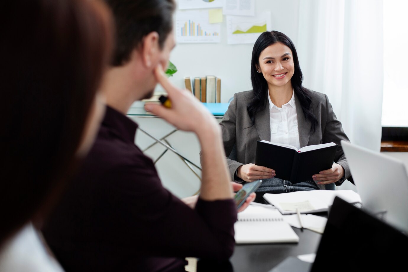 HR image